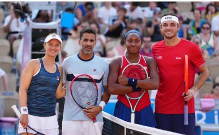 La dupla argentina mixta no pudo ante los estadounidenses. (Foto:X)