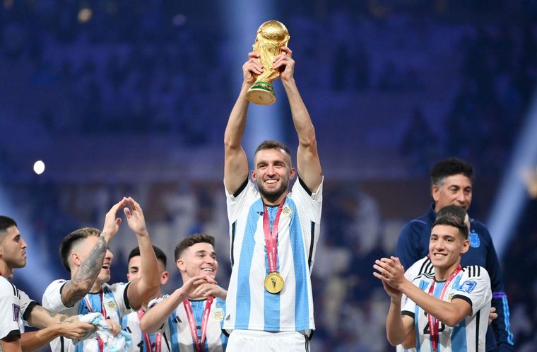 Un campeón del mundo en Qatar será el primero en volver al fútbol argentino