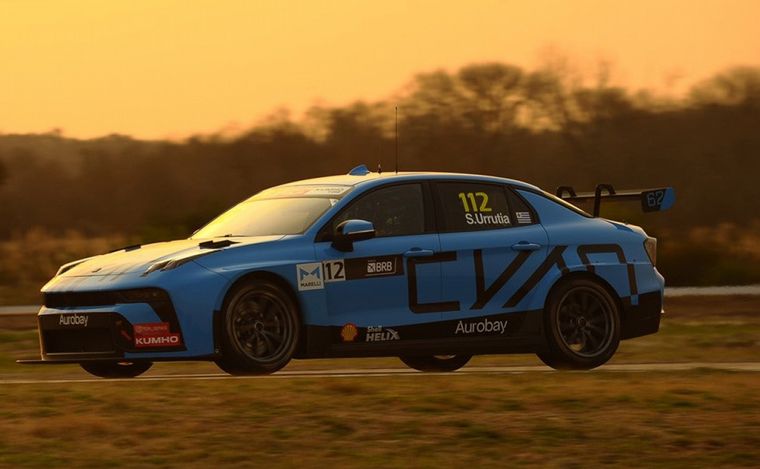 Urrutia el mejor y los Lynk & Co siguen al frente en FP2