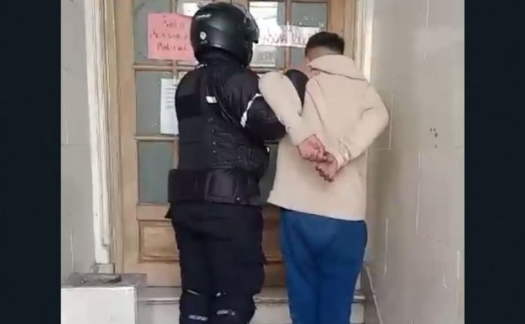 El menor fue demorado.