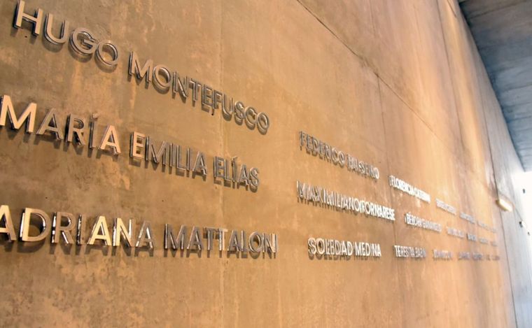 Se inaugura el memorial de Salta 2141: 