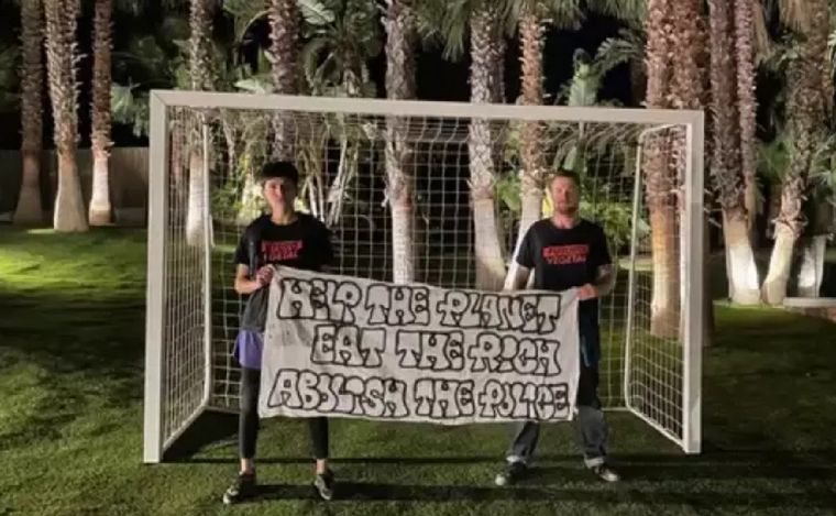 Vandalizaron la casa de Messi en España. (Foto: Instagram)