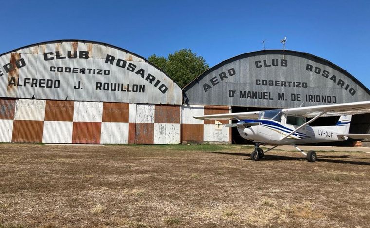 Así era el avión de pequeño porte que se estrelló en la zona oeste de Rosario.