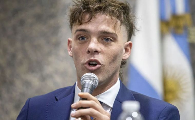 Santiago Maratea ayudará a un hospital de Rosario.