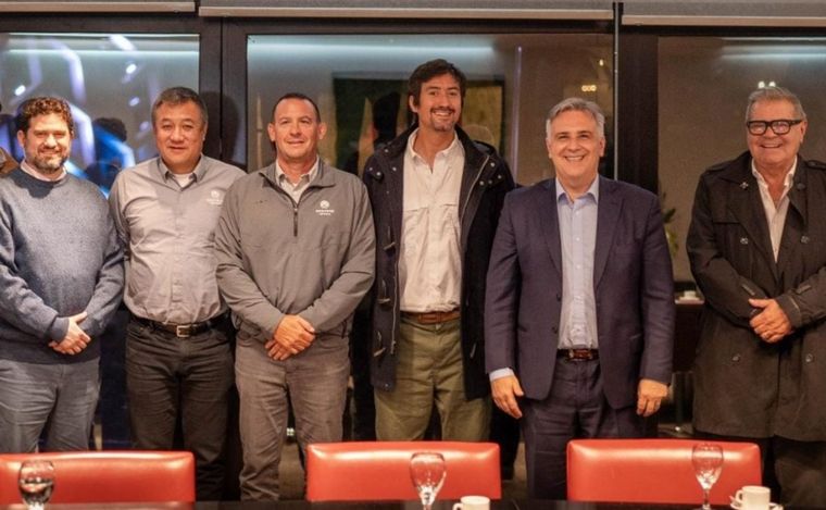 Martín Llaryora recibió esta semana a ejecutivos globales de Corteva.