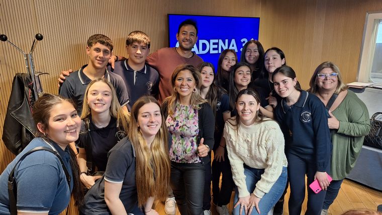 Alumnos de Córdoba hicieron bolsas de dormir para personas en situación de calle