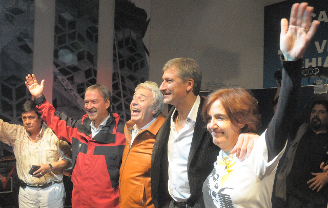 Schiaretti también estuvo en el mitin.