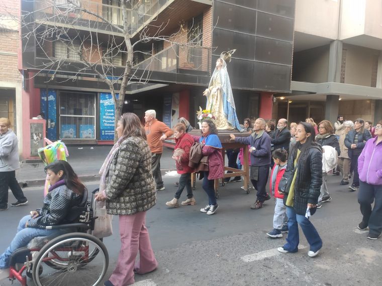Así fue la procesión por San Roque, el vicepatrono de la ciudad de Córdoba