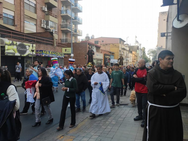 Así fue la procesión por San Roque, el vicepatrono de la ciudad de Córdoba