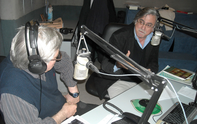 Vicente Muleiro en el estudio de Cadena 3