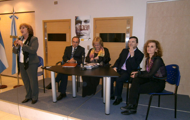 Lic. María Xosé Porteiro