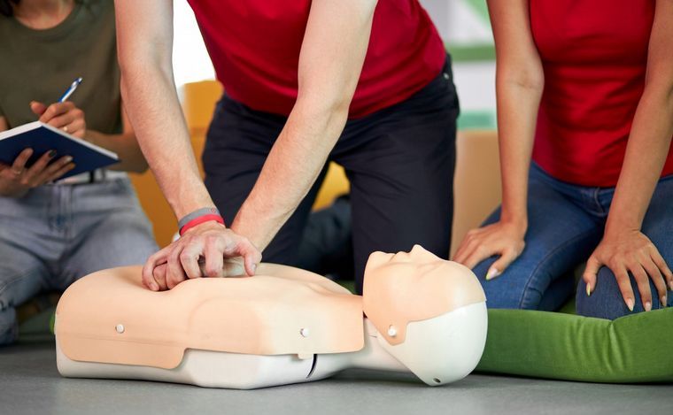 En la semana delucha contra la muerte súbita la importancia de saber RCP