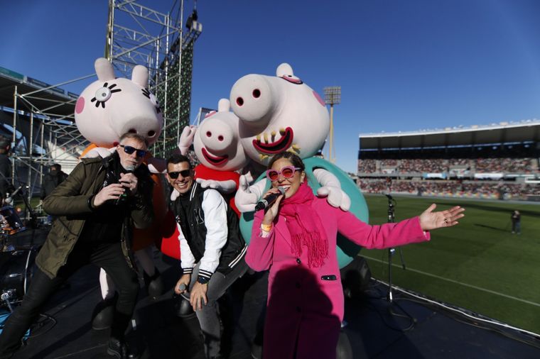 Color y alegría en el Kempes por el Día del Niño de Cadena 3