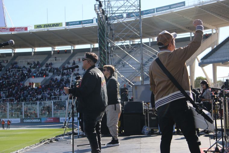 Color y alegría en el Kempes por el Día del Niño de Cadena 3