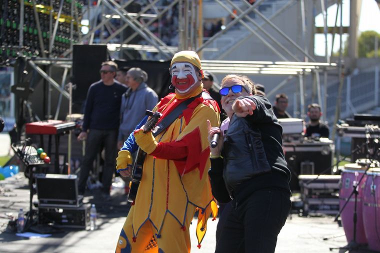 Color y alegría en el Kempes por el Día del Niño de Cadena 3