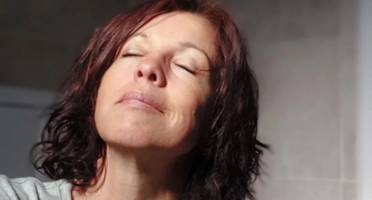 Eugenia López Ardiles, enfrenta el Parkinson con baile y alegría