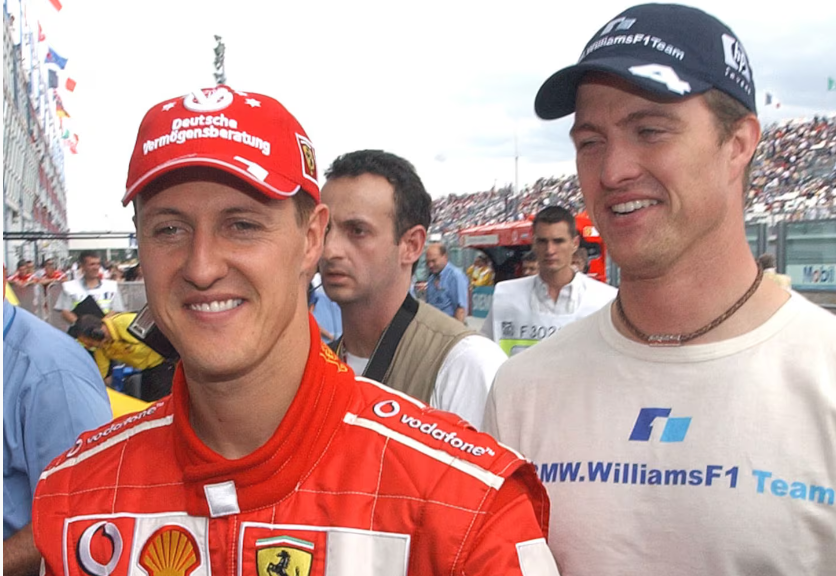 Michael Schumacher junto a su hermano, Ralf