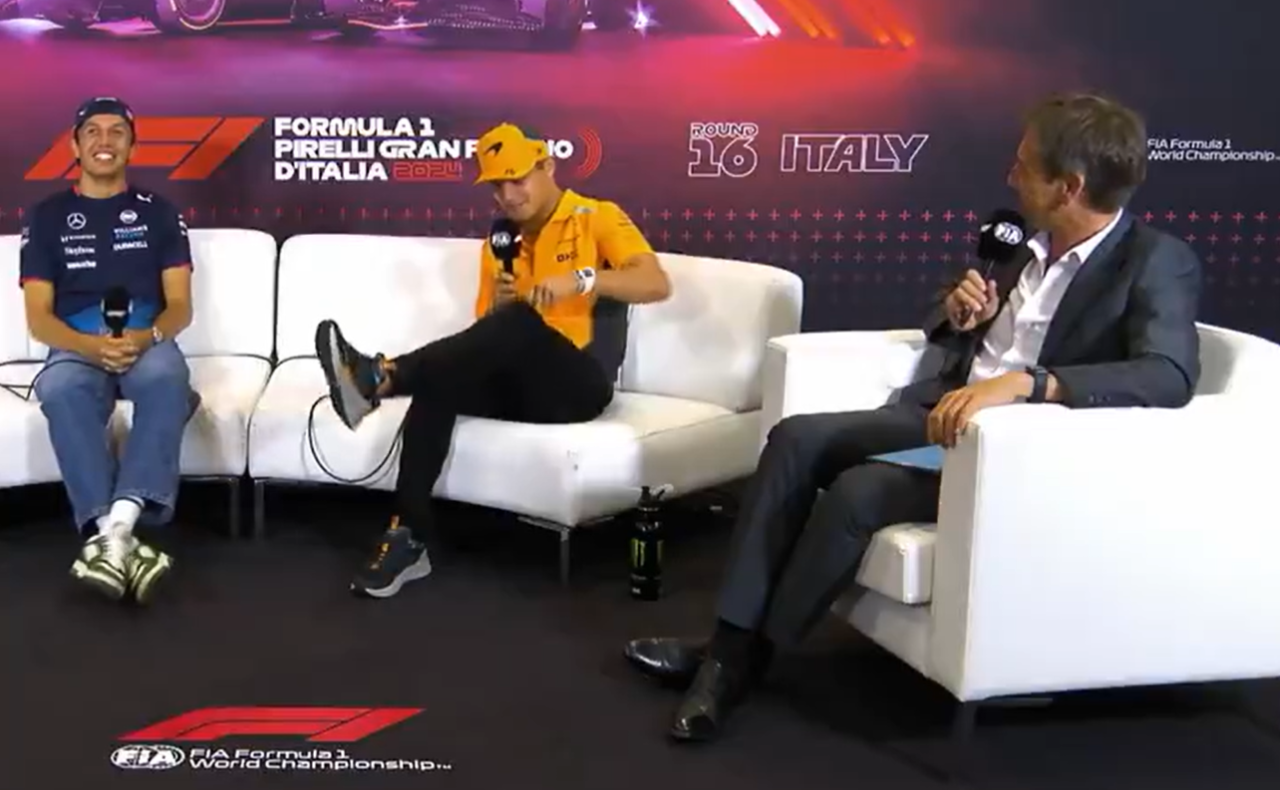 Albon con Norris, en la conferencia oficial de los jueves de F1