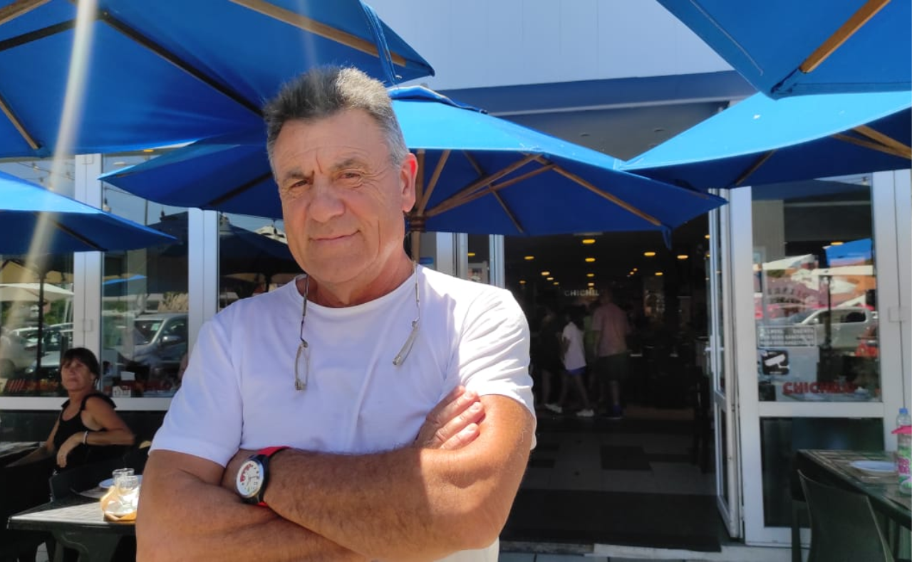 FOTO: El menú incluye especialidades marinas y postres.