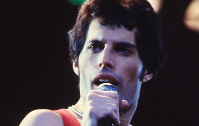 Freddie Mercury fue el carismático líder de la mítica banda británica Queen.