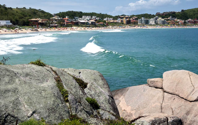 Las aguas cristalinas y el sol, una clásico imán para los turistas. 