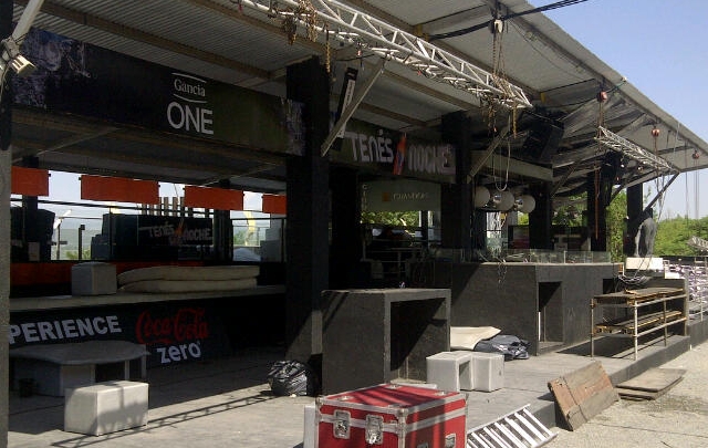 Preparativos para la presentación de David Guetta en La Estación