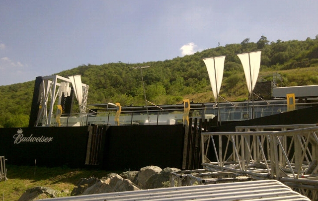 Preparativos para la presentación de David Guetta en La Estación