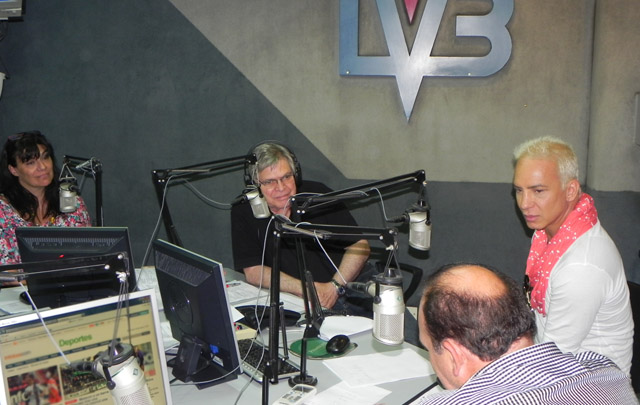 Flavio Mendoza, alma máter de ''Stravaganza'', de visita en <b>Cadena 3</b>.