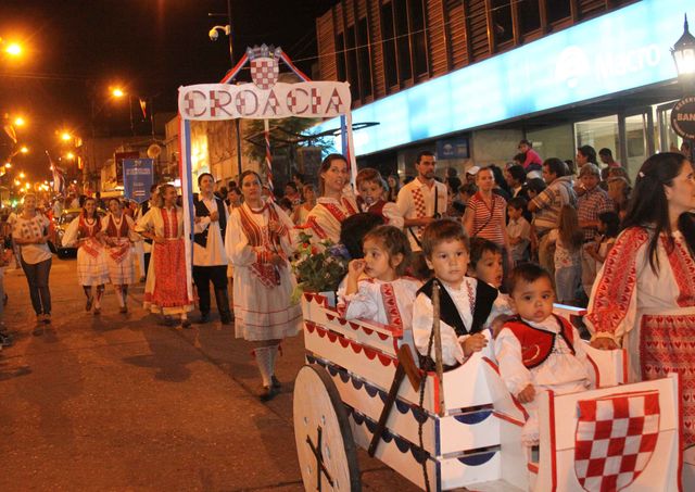 La festividad reúne a las danzas y comidas del mundo en Alta Gracia.