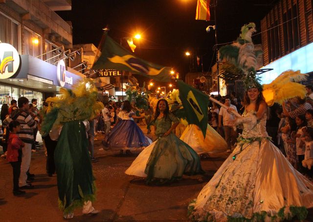 La festividad reúne a las danzas y comidas del mundo en Alta Gracia.