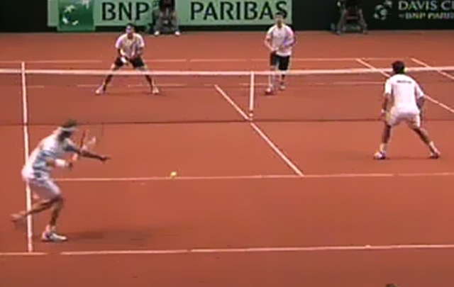 El partido de dobles fue cambiante y los argentinos debieron esforzarse.