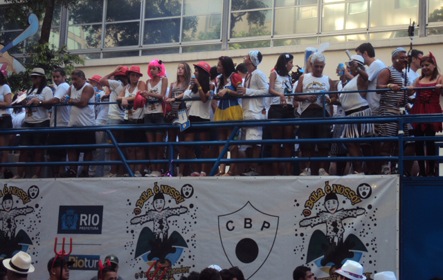 La alegría brasilera ya fluye a borbotones en la ciudad de Río de Janeiro.