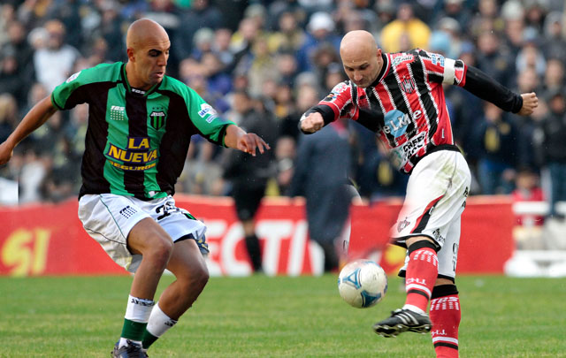 Duro encuentro se disputará en la cancha de Chacarita.
