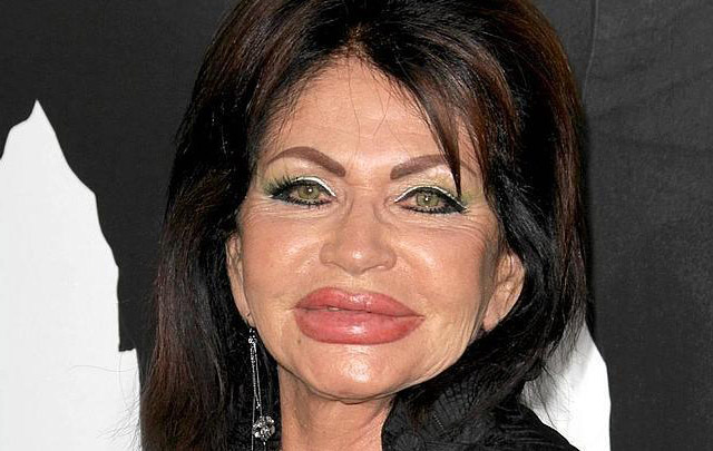 La madre de Stallone acaparó las miradas en el preestreno de la película.