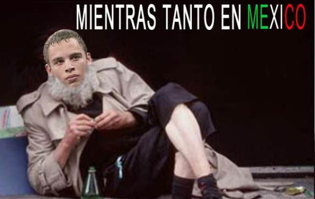 Los tipicos afiches con gastadas del fútbol se trasladaron al boxeo.