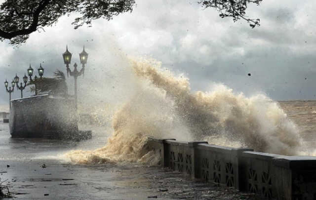 La Sudestada sumó nuevos damnificados en Quilmes, Tigre y San Fernando.