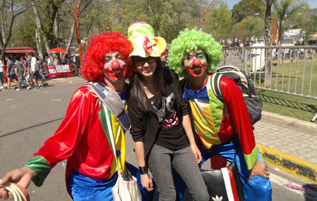 Miles de personas disfrutaron de la jornada soleada y primaveral.