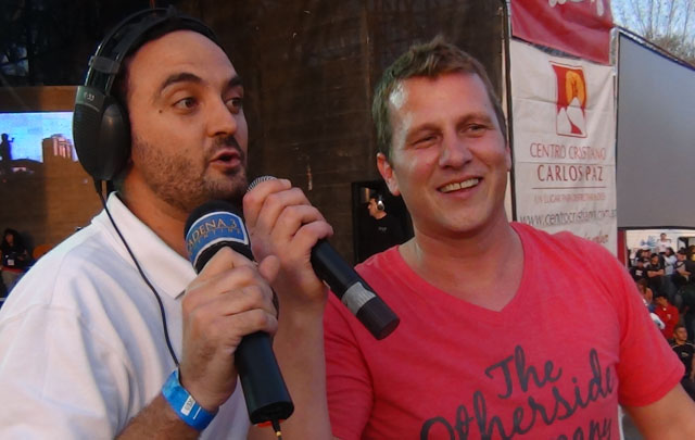 Miles de personas disfrutaron de la jornada soleada y primaveral.