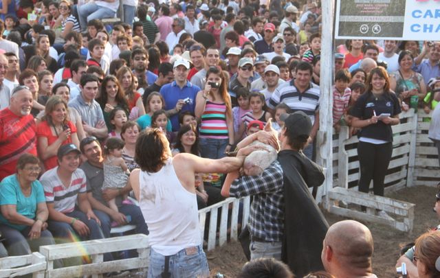 Una gran cantidad de público se dio cita ayer en el purchitódromo.