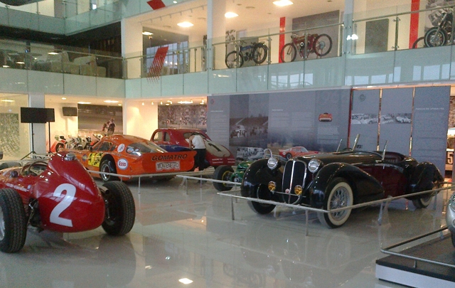 Hoy será inaugurado el Museo del Automóvil.