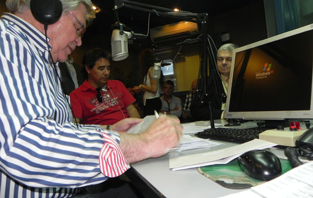 Armando Miguel Montoya en Viva la Radio