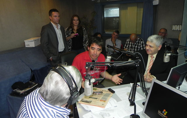 Armando Miguel Montoya en Viva la Radio