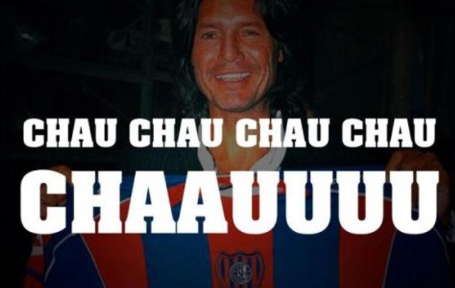 Afiches de Boca cargando a San Lorenzo.