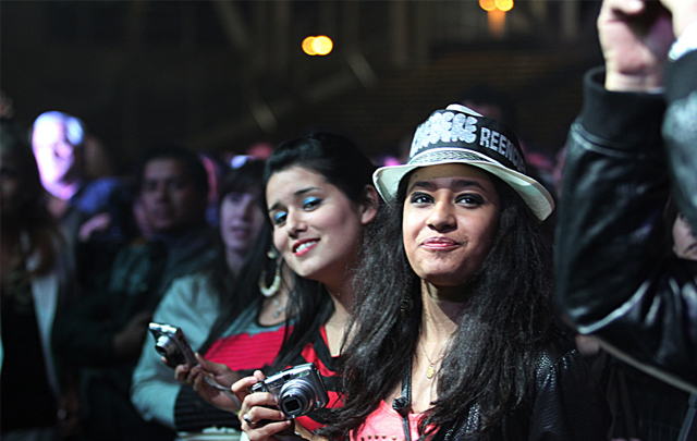 Las fanáticas, cámara en mano, para retratar a sus ídolos.