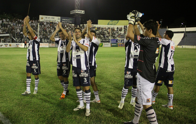 La ''T'' inició el torneo con el pie derecho. 