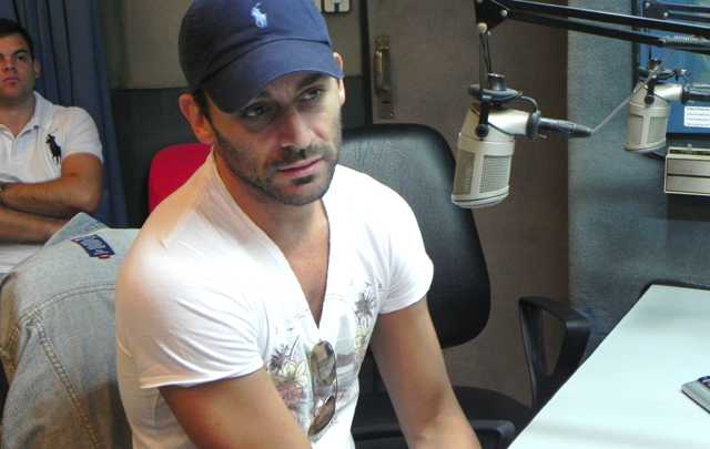 Piquín protagoniza Freddie en el Teatro del Lago de Carlos Paz.