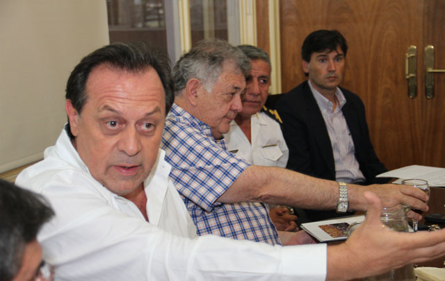 Gustavo Santos y otros funcionarios dieron detalles del gran evento cordobés.