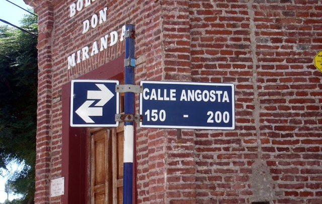 Callen Angosta, San Luis
