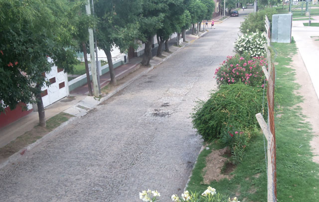 Calle Angosta en Mercedes, San Luis