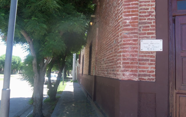 Calle Angosta en Mercedes, San Luis